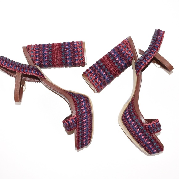 NWOT Arezzo Mya Crochet Block High Heel Sandals - Picture 5 of 11